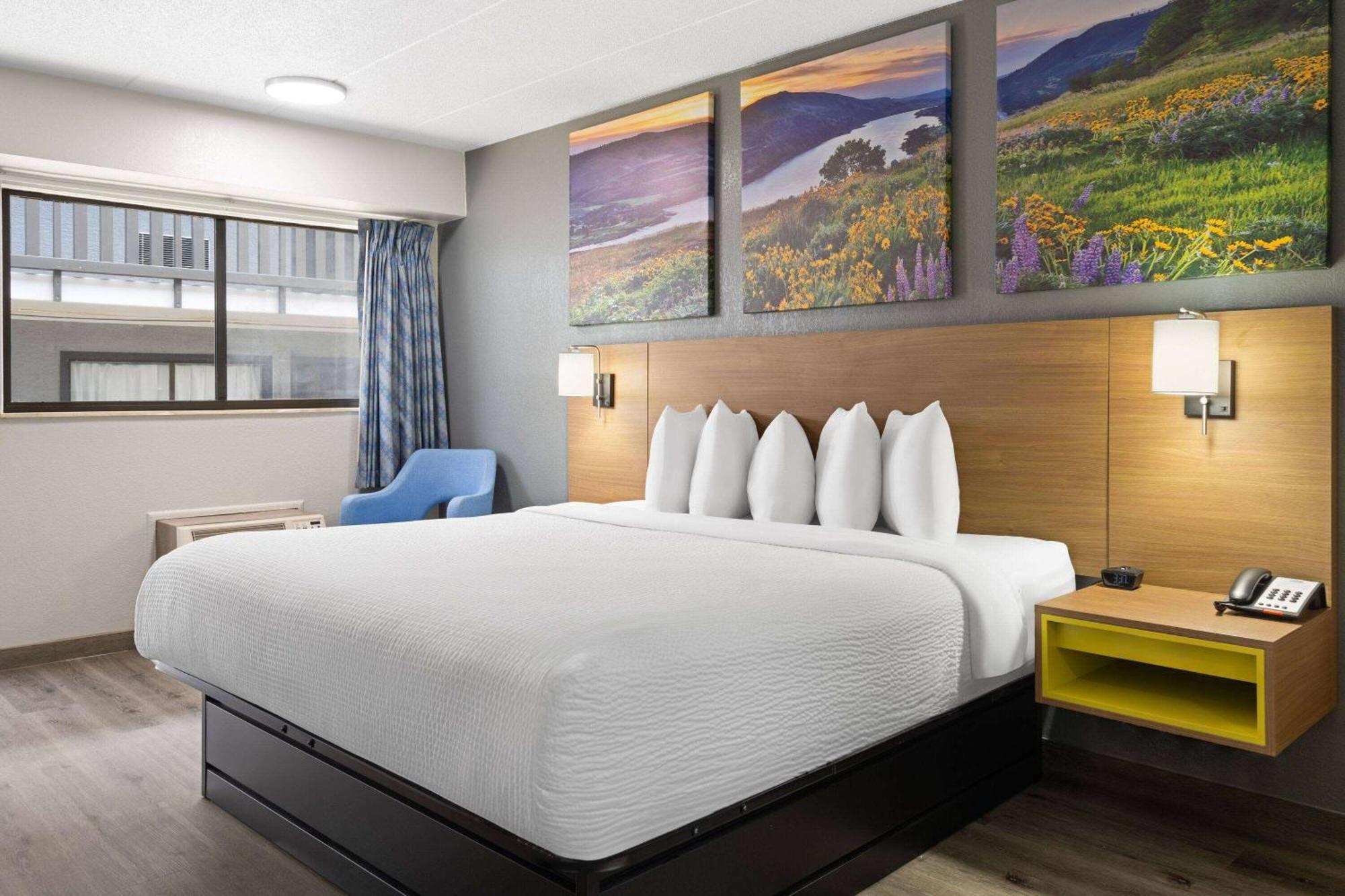 Days Inn By Wyndham Columbus Worthington エクステリア 写真